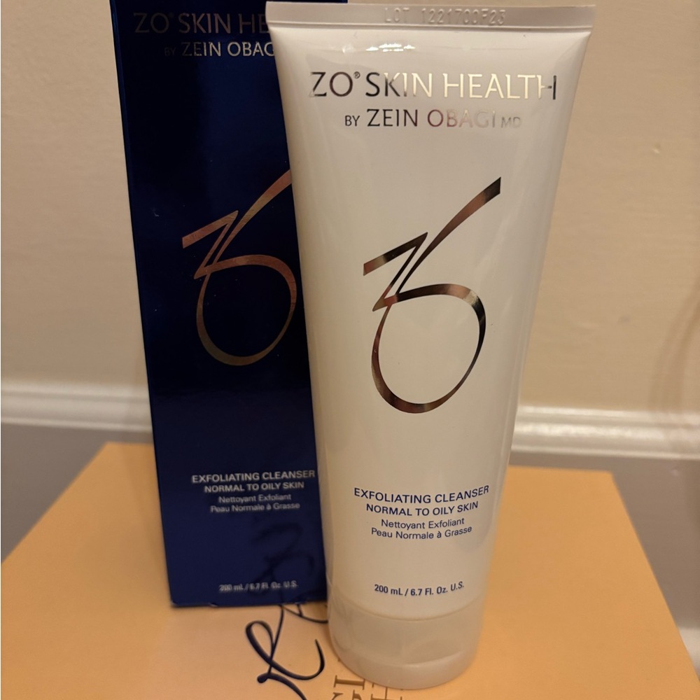 ZO Skin Health Exfoliating Cleanser